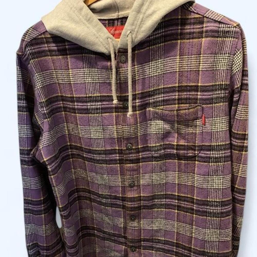 Supreme Plaid Hooded Flannel Shirt – Men’s Large